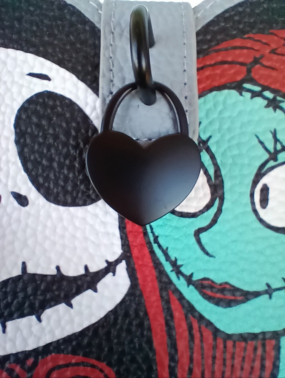 Disney Nightmare Before Christmas Jack Sally Forever Heart Crossbody - Picture 12 of 12
